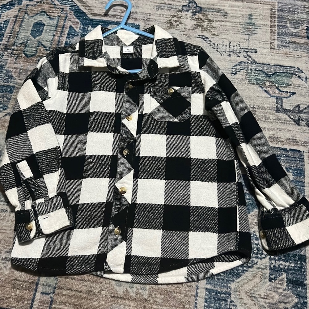 Old Navy button up flannel size 5t